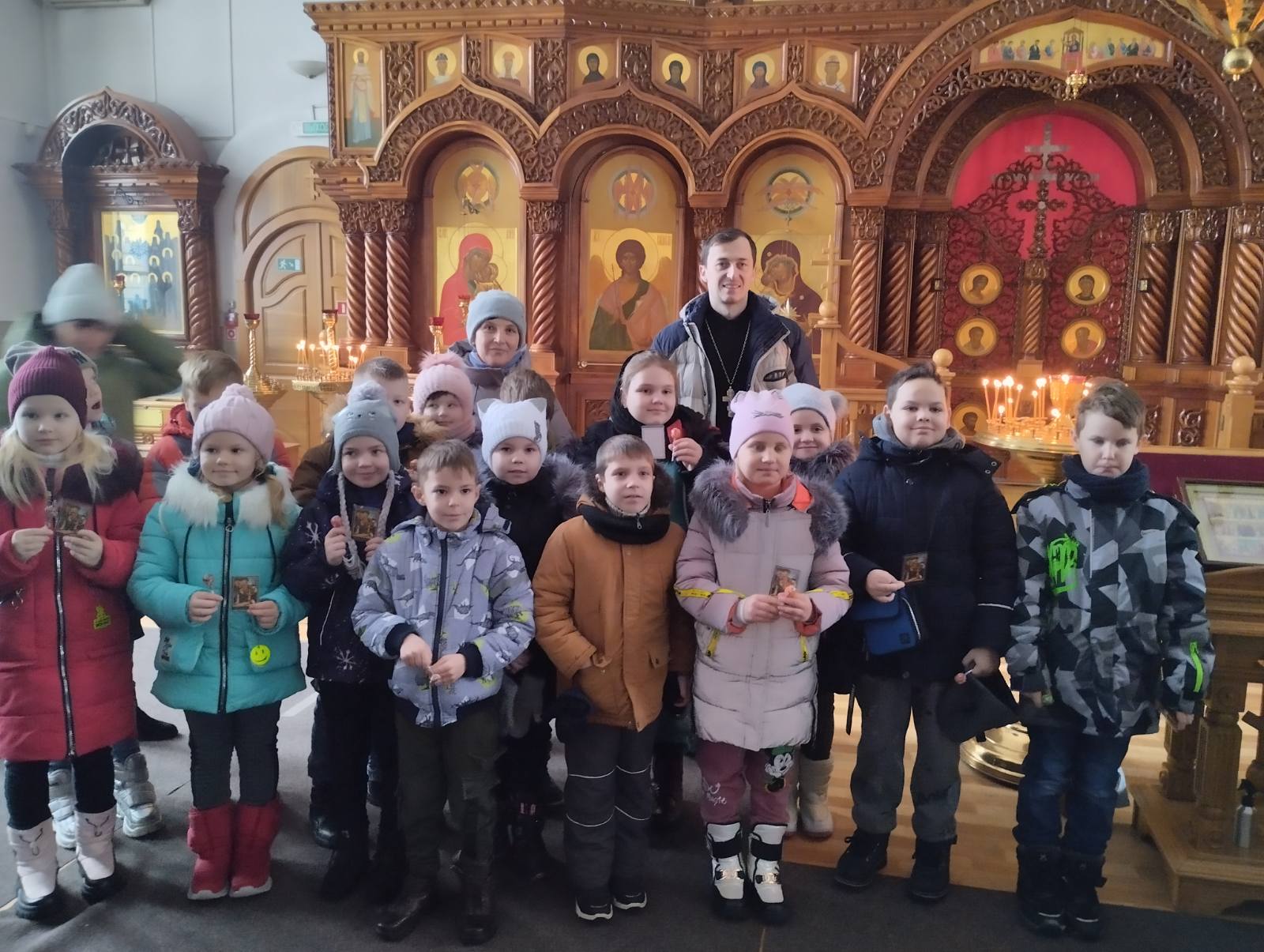 Учащиеся школы №3 побывали на экскурсии в Борисовском Храме Рождества Христова
