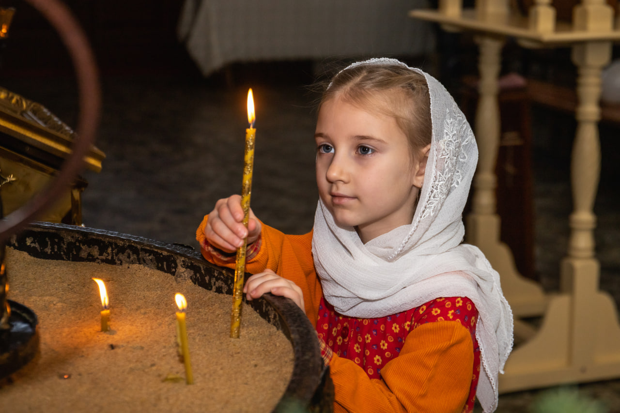 Праздничные Богослужения с 6 на 7 января в храмах города Борисова и Борисовского района