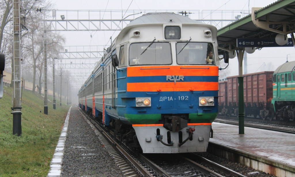 Белорусская железная дорога на майские праздники назначила 96 дополнительных поездов 