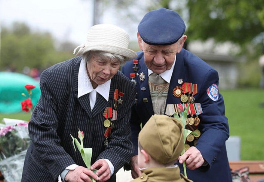 Выплаты ко Дню победы, бесплатные путевки в санатории, доплаты к пенсиям: как в Беларуси поддерживают ветеранов