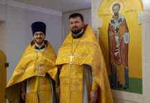 В Князь-Владимирском приходе г. Борисова совершена архиерейская Литургия