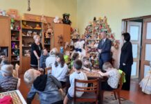 Парламентарий Александр Шипуло познакомился с организацией отдыха детей в каникулярное время