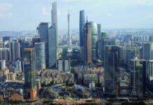 Экспорт белорусских товаров, привлечение инвестиций в АПК: зачем Александр Турчин летит в провинцию Гуандун?