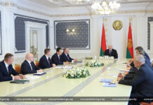 Мы все умеем делать, но главное — продать. Александр Лукашенко провел совещание по вопросам развития белорусской промышленности