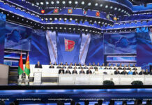 Александр Лукашенко: «Скажем прямо: первое Всебелорусское народное собрание спасло нашу страну»