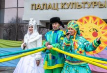 Как в Борисове Масленицу провожали. Большой фоторепортаж с праздника у Дворца культуры