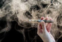 Про вред электронных сигарет рассказали в центре гигиены и эпидемиологии
