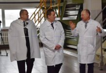 «Конкурентоспособное импортозамещение». Александр Турчин ознакомился с новой линейкой макаронных изделий Борисовского КХП