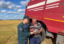 Горячая пора для аграриев и спасателей. Работники Борисовского ГРОЧС и корреспондент “А” провели рейдовые мероприятия на местах уборки урожая