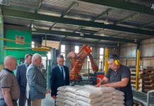 Встречи руководства района с трудовыми коллективами Борисовщины продолжаются