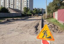 Улица Стахановская «оденется» в асфальт. Какие работы по благоустройству там ведутся сегодня