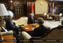 Александр Лукашенко: “В нынешней сложной ситуации противостояния на первый план выдвигаются вопросы безопасности”