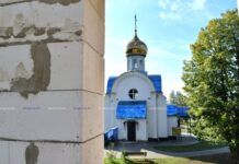 В Борисове продолжается строительство храма Святой Живоначальной Троицы. Какая помощь нужна его настоятелю?