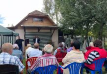 С душой и для своих. В Юзефово состоялся мини-концерт. Кто его организовал?