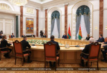 Александр Лукашенко провел встречу с учеными и участниками белорусских антарктических экспедиций. О чем говорили?