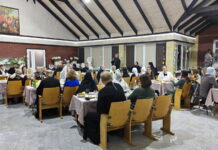 Епископ Амвросий поздравил жен священнослужителей Борисовской епархии