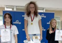 Медали борисовских пловчих