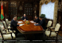 Президент Беларуси Александр Лукашенко рассмотрел кадровые вопросы