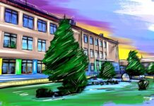 Николай Карпович поздравляет педагогов Лошницкой гимназии, гимназистов и их родителей с 25-летием учреждения образования