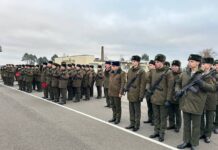 В Борисове военную присягу приняли военнослужащие-контрактники