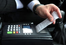 Кассовое оборудование в такси нужно обновить до 1 апреля 2025 года