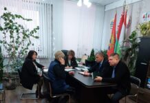 С какими вопросами жители района обратились к депутатам в единый день приема граждан