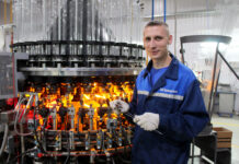 Ответственный подход. Путь в стекольной отрасли Евгений Сахаров начал 9 лет назад