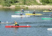 Проводится набор мальчиков и девочек 9-12 лет для занятий греблей на каноэ