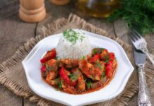 Сегодня на обед приготовим соте из курицы по-турецки