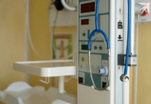 Взрывной эксперимент: подросток получил химический ожог, повторяя ролик из соцсети