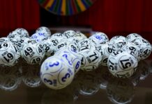 В США женщина выиграла в лотерею 50 тысяч долларов благодаря вещему сну