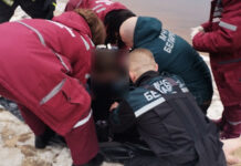 Школьник незапланированно поплавал по течению Западной Двины в Витебске