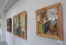 Живопись, фотография, предметы быта и церковная утварь: выставка «Клинцы старообрядческие» открылась в центральной библиотеке