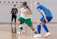 Наши юниоры подтянулись к табличному лидеру