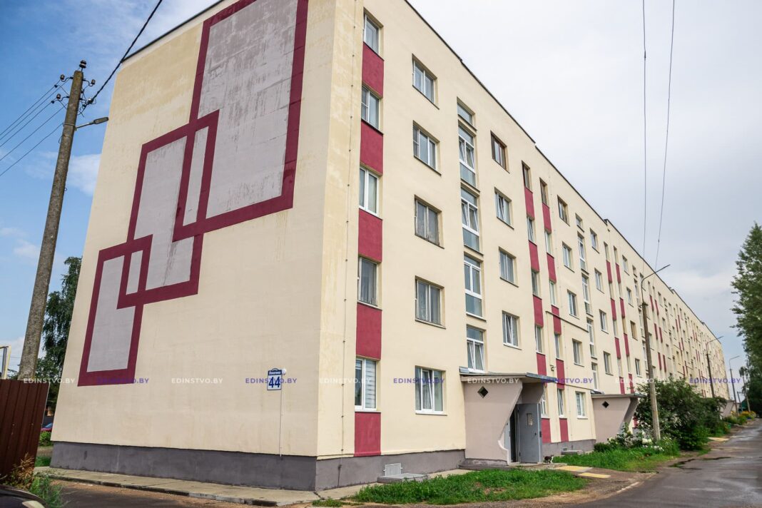 Дом №44 по ул. Лопатина