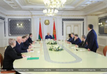 Президент Беларуси Александр Лукашенко рассмотрел кадровые вопросы