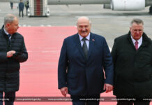 Президент Беларуси Александр Лукашенко прибыл с официальным визитом в Российскую Федерацию