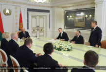 Назначение лиц на должности