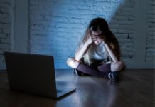 Как избежать преследования и запугивания в интернете