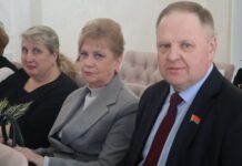 Лучших работников сферы бытового обслуживания Минской области чествовали в Несвиже