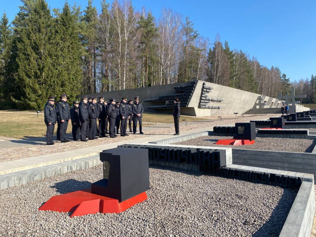 Молодые сотрудники милиции Борисовского РУВД