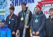 Александр Стороженко победил на состязаниях по лыжным гонкам