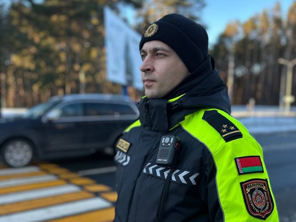 Сотрудник ГАИ