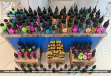 45 кг косметических средств намеревался ввезти в Беларусь гражданин Туркменистана среди личных вещей