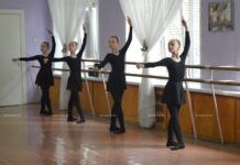 Традиции и инновации: педагоги Борисовской ДХШИ поделились опытом преподавания с коллегами из школ искусств Минщины