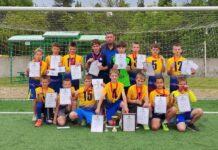 «Уникум» — с путевкой на республиканский турнир