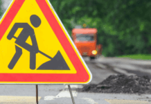 Знак "Дорожные работы"