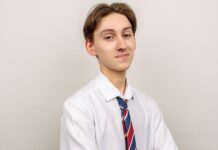 «Родители были в шоке». Продолжаем рассказывать о выпускниках, получивших сразу две заветные «сотки»