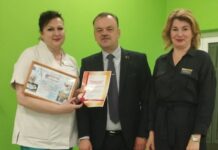 Медики Борисовщины с помощью фотографий рассказали, как гордятся своей работой