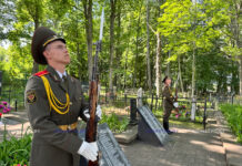 На мемориальном кладбище в Буденичах Борисовского района состоялся традиционный митинг-реквием